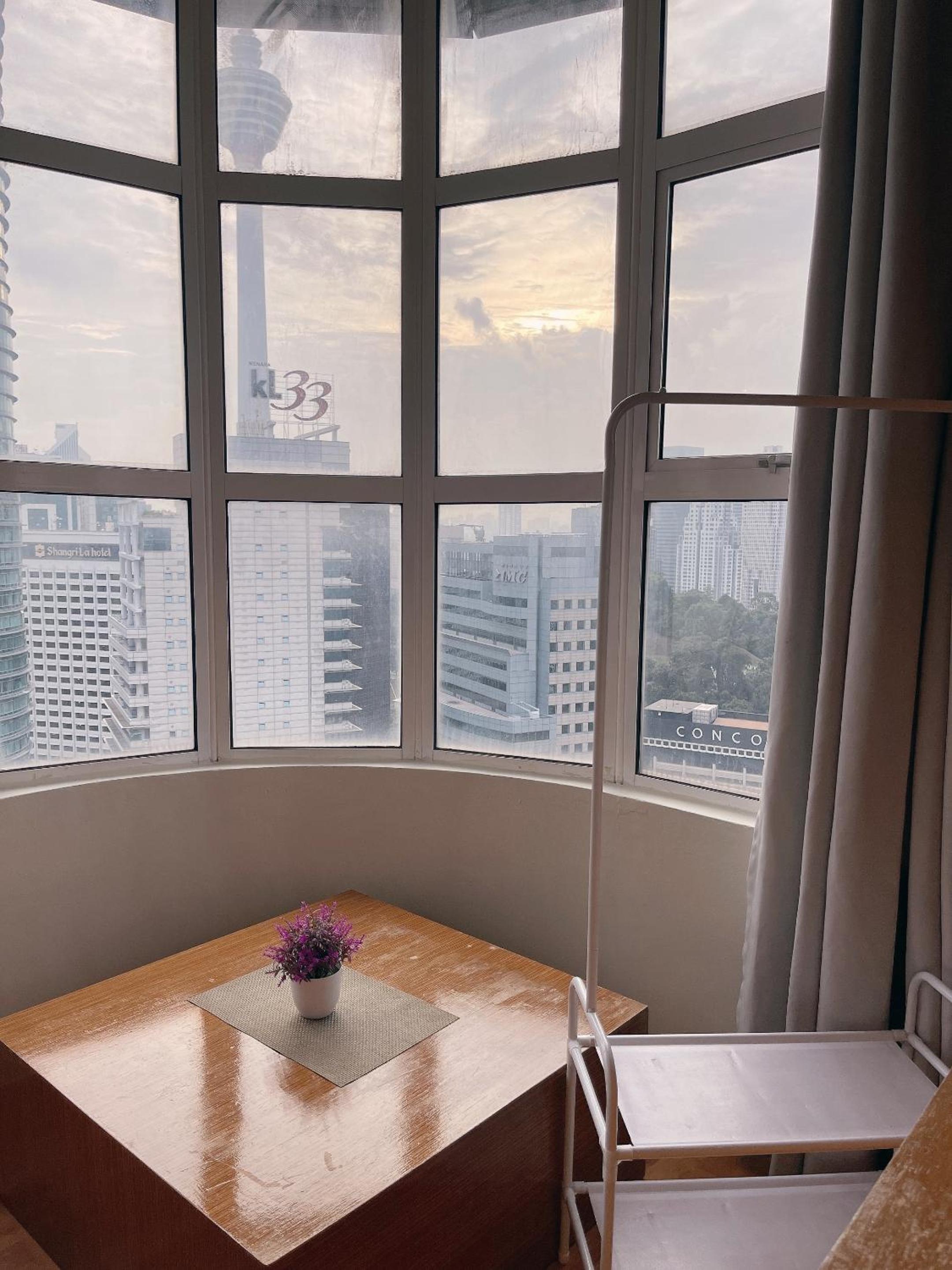 Park View KLCC ,by DeLive Home