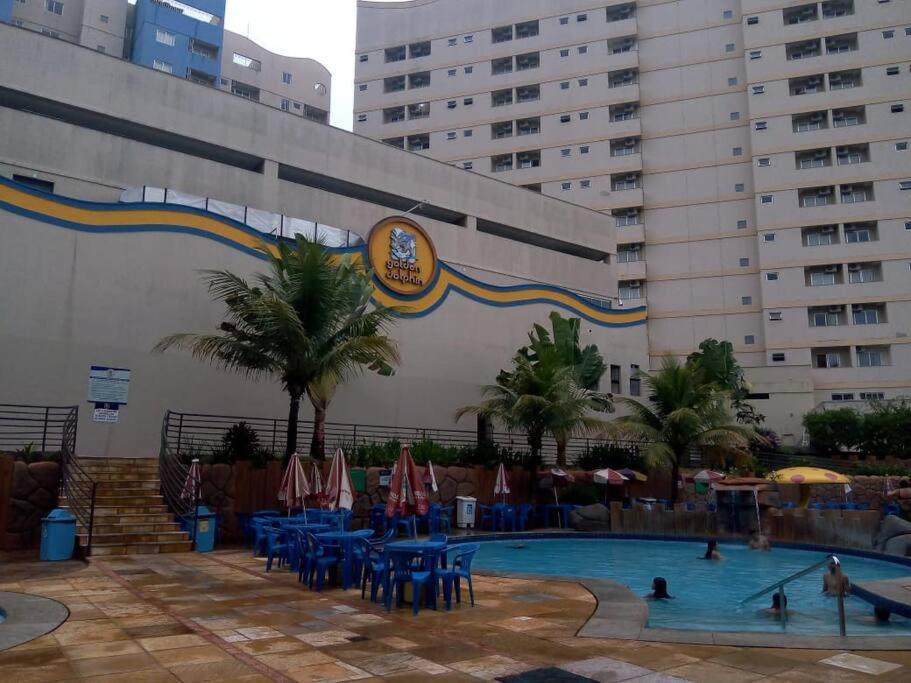 Flat de 1 Qto Golden Dolphin Roberto Imóveis