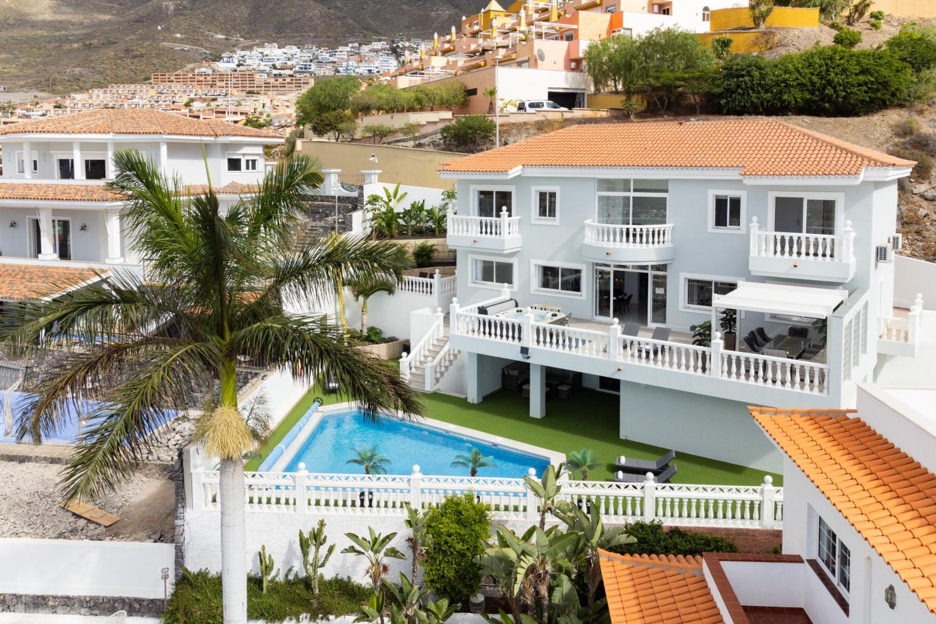 Villa Exotica