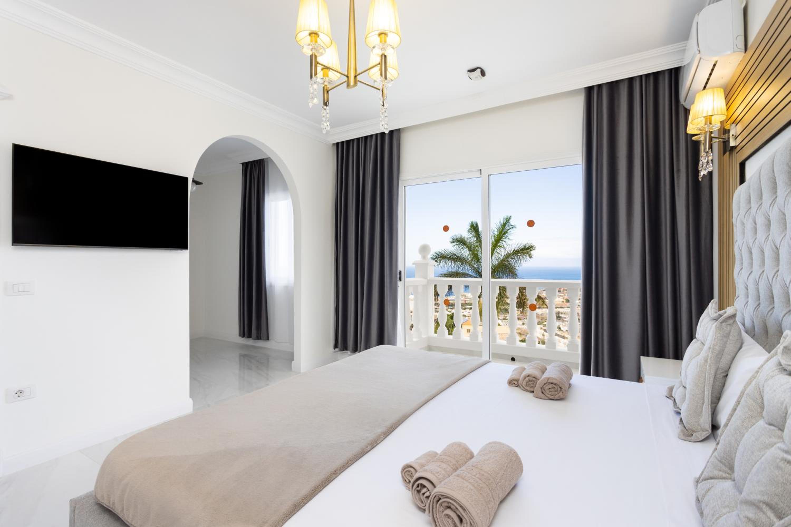 Villa Exotica