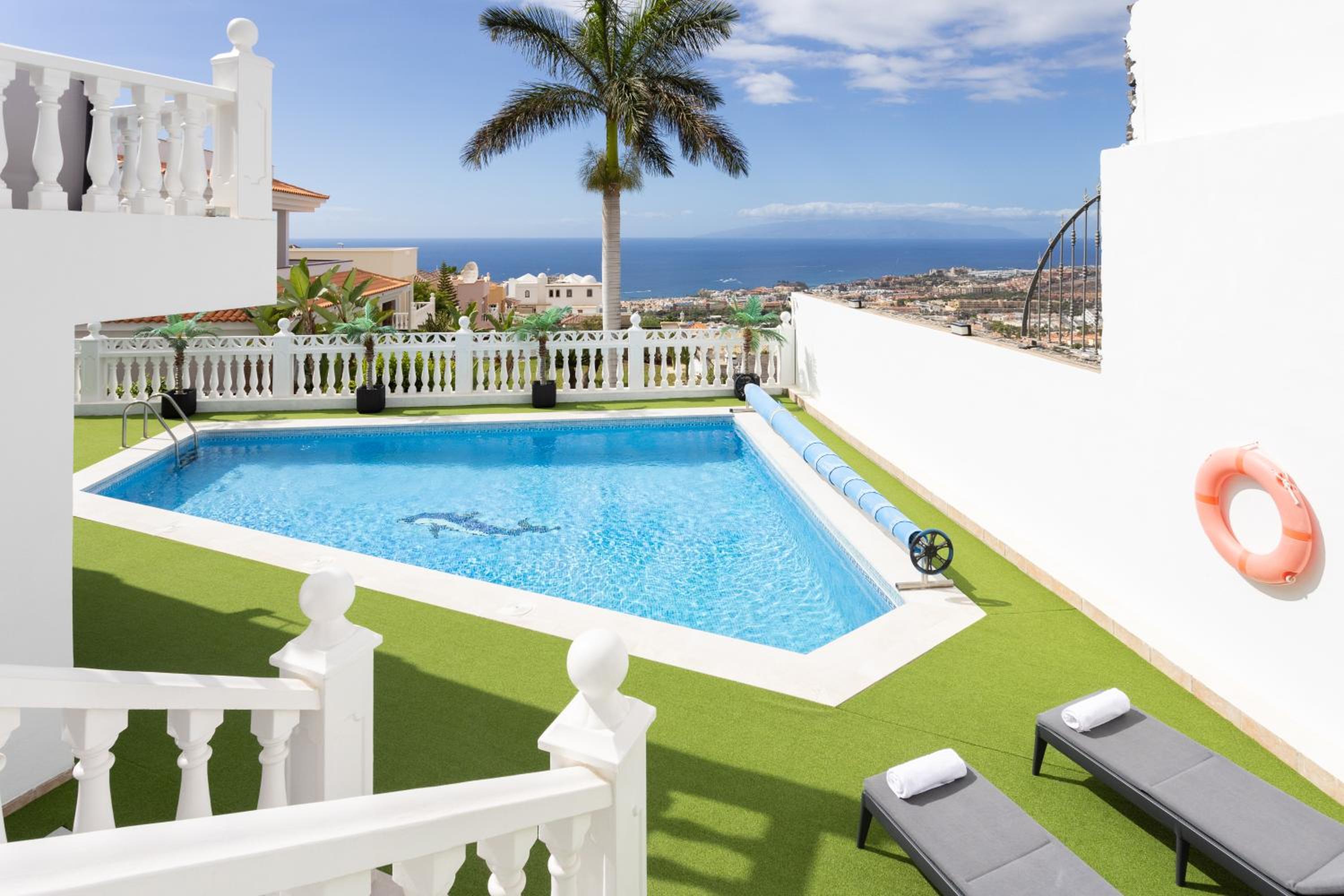 Villa Exotica