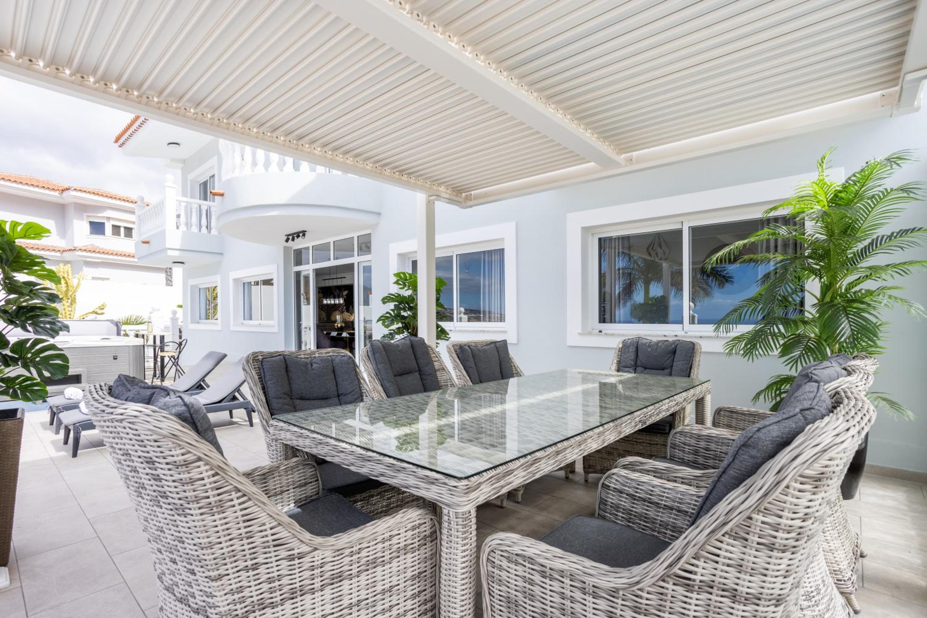 Villa Exotica