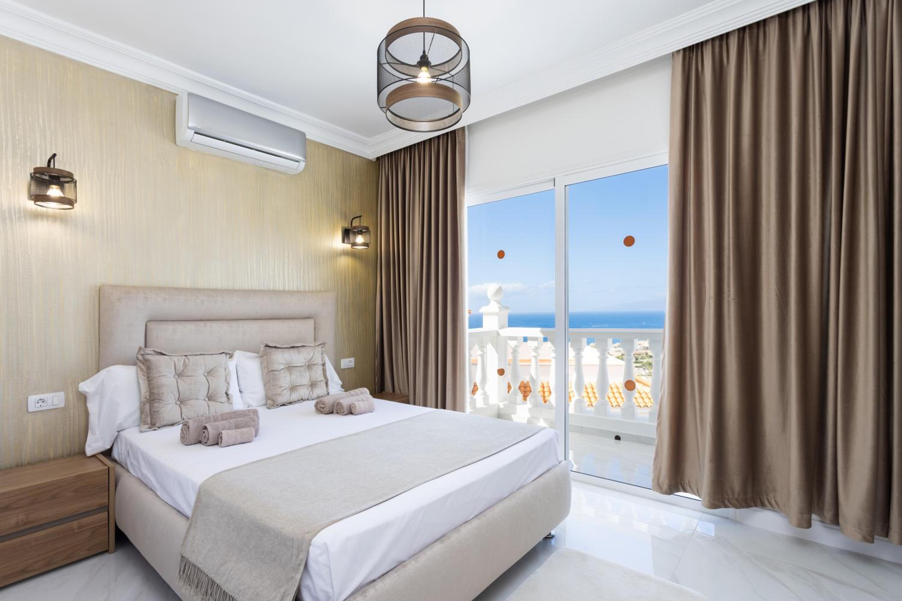 Villa Exotica
