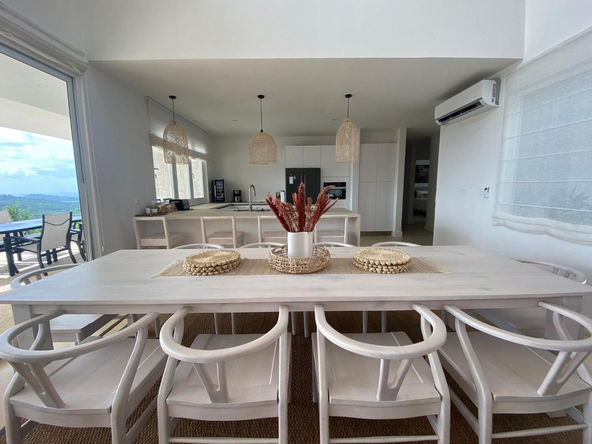 CASA AYLA A - stunning 5BR Ocean view house & infinity pool in Flamingo