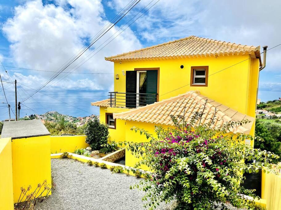 Apartamento Amarela by Your Madeira Rentals view 5