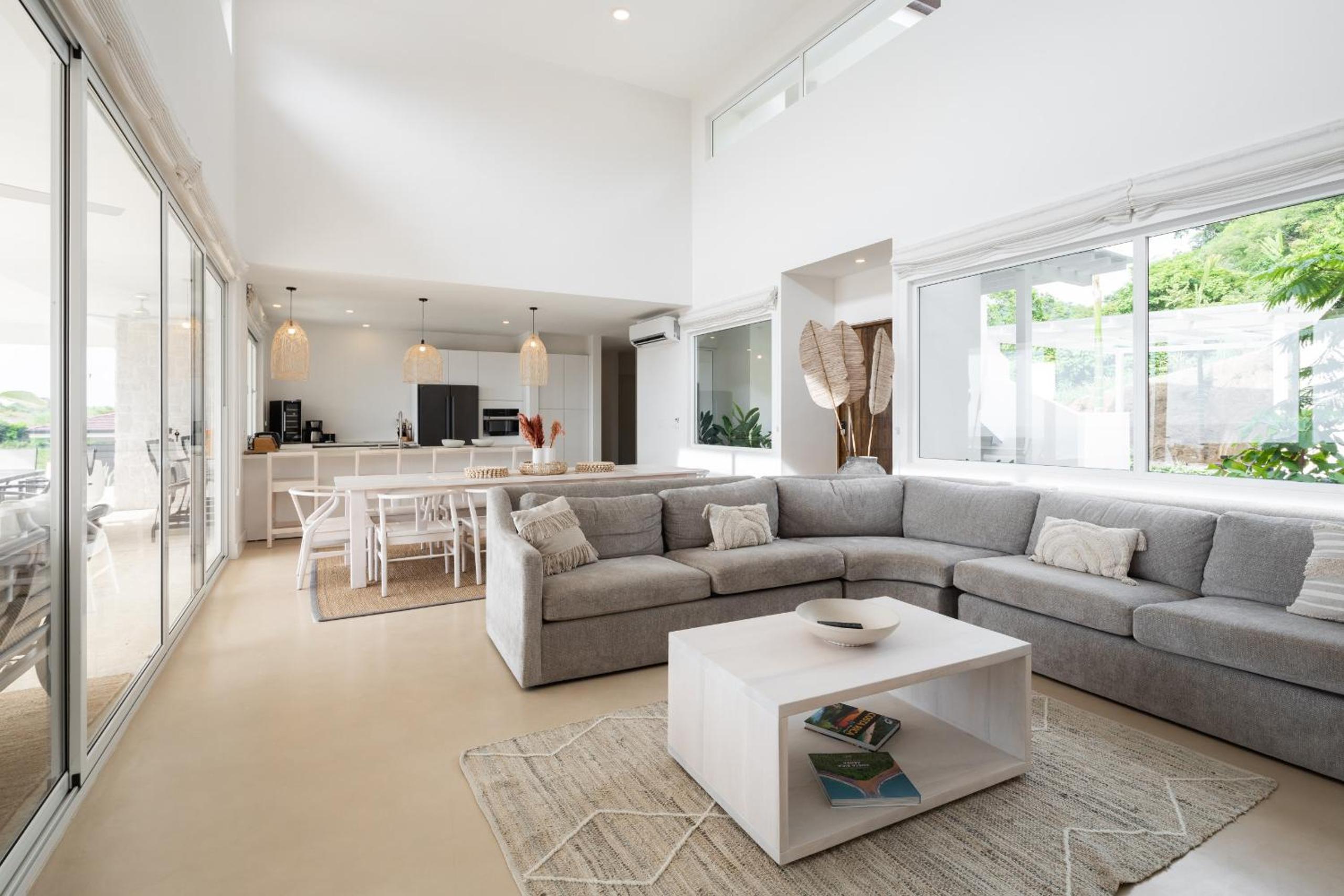 CASA AYLA A - stunning 5BR Ocean view house & infinity pool in Flamingo