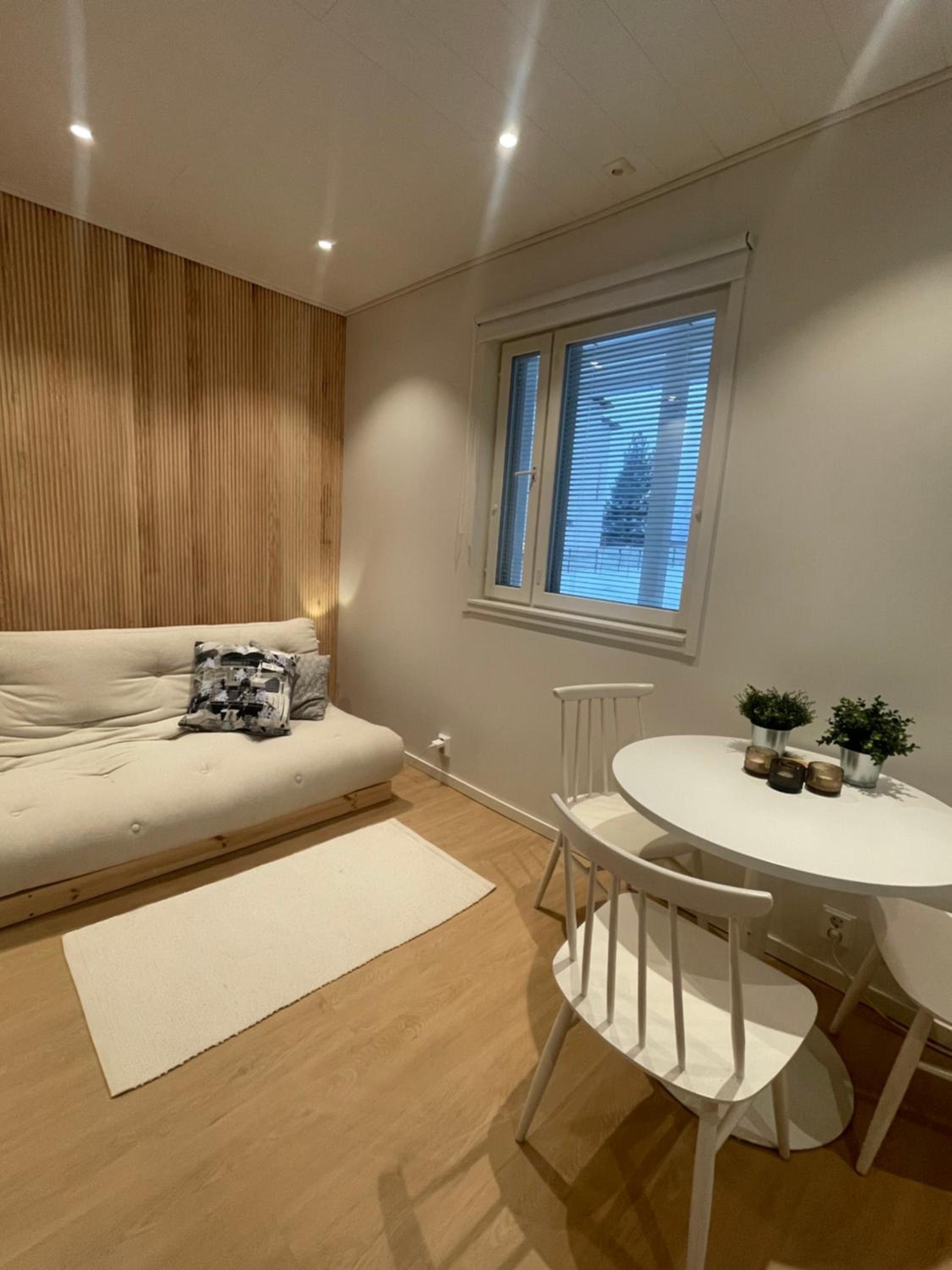 Brand new 1 room cottage with sauna view 5
