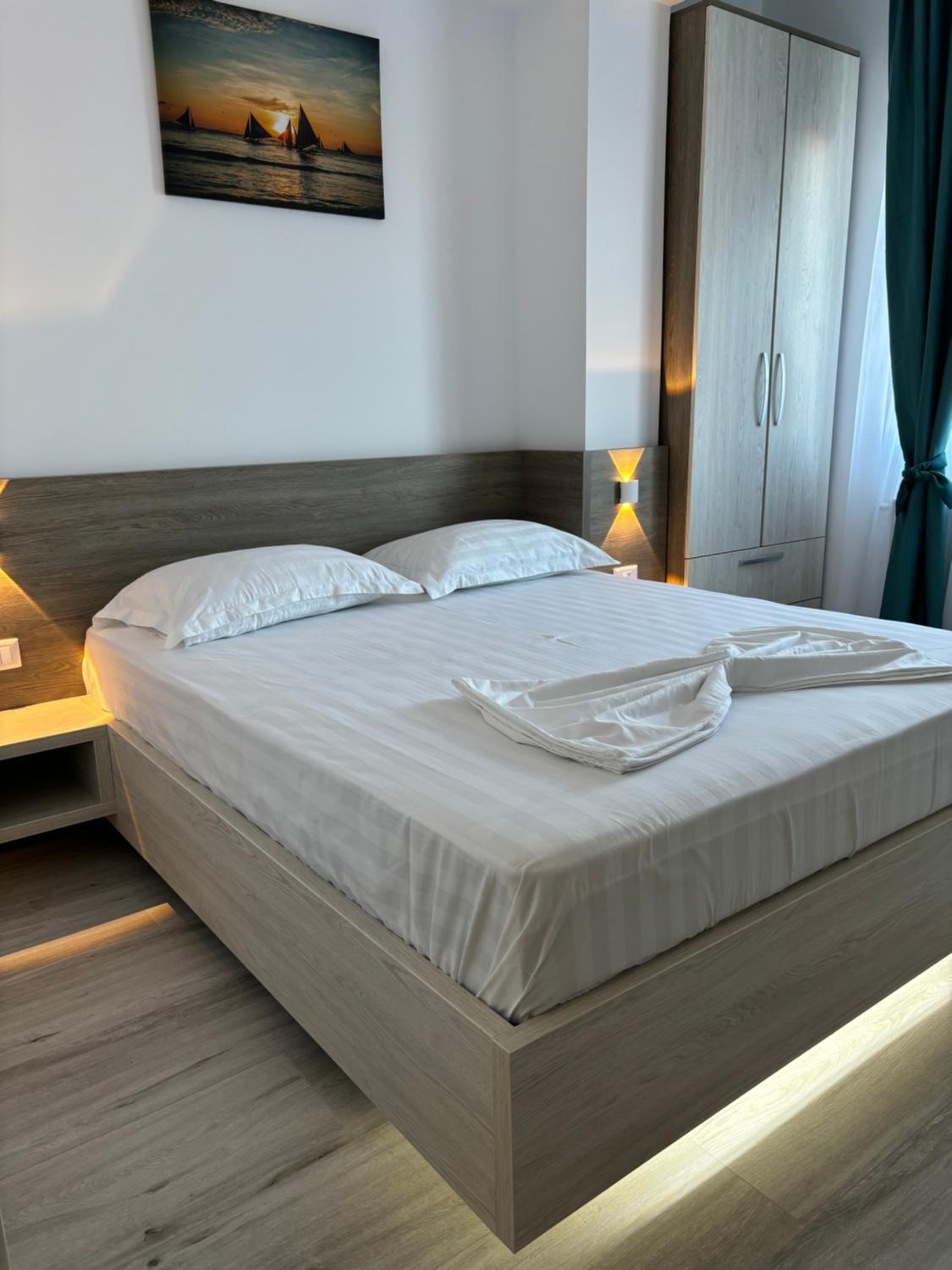 CELINE CONFORT N. D. COCEA view 2