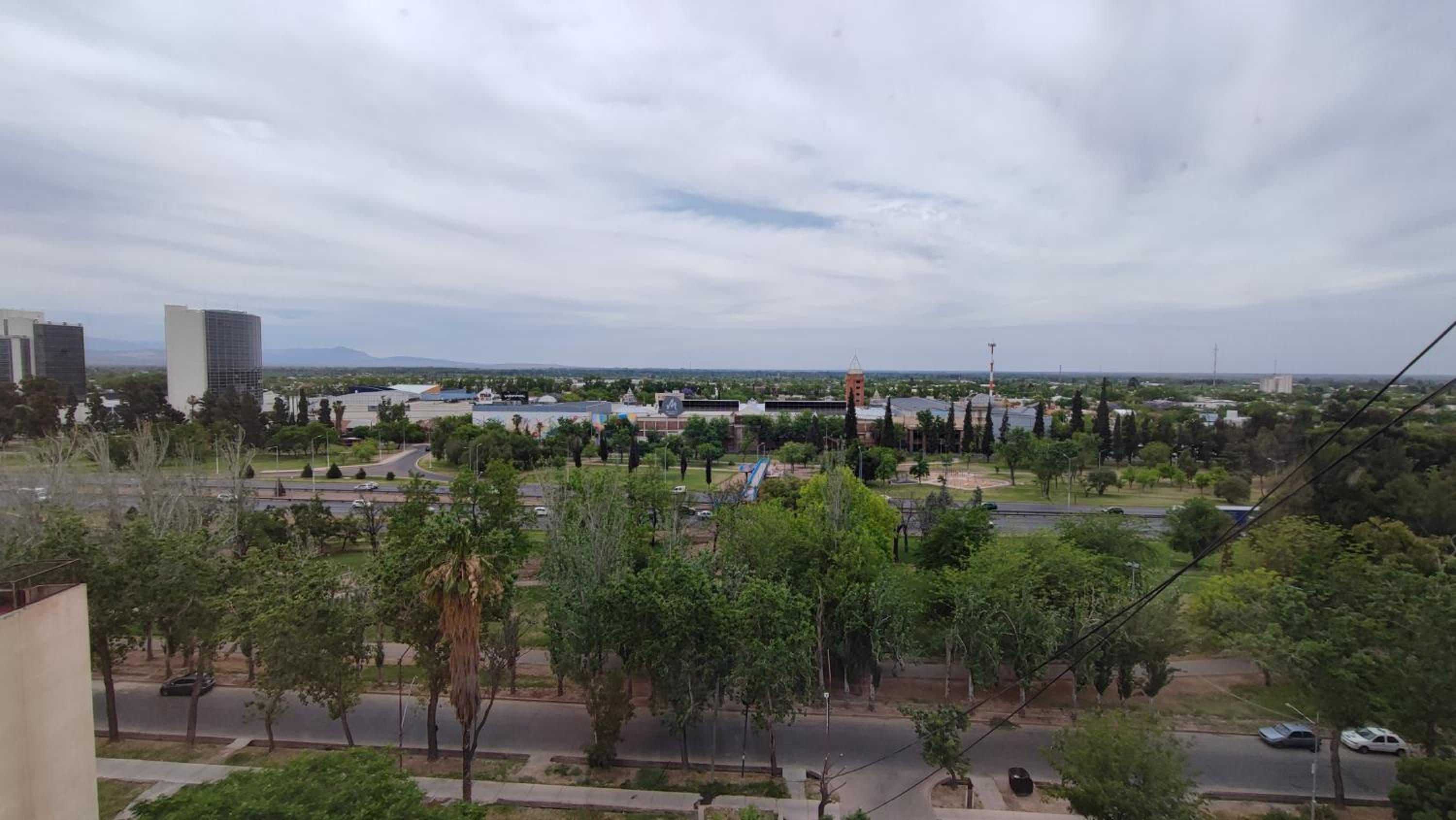 Cavas de Mendoza - 3 habitaciones - Frente al Shopping y Hotel Hilton