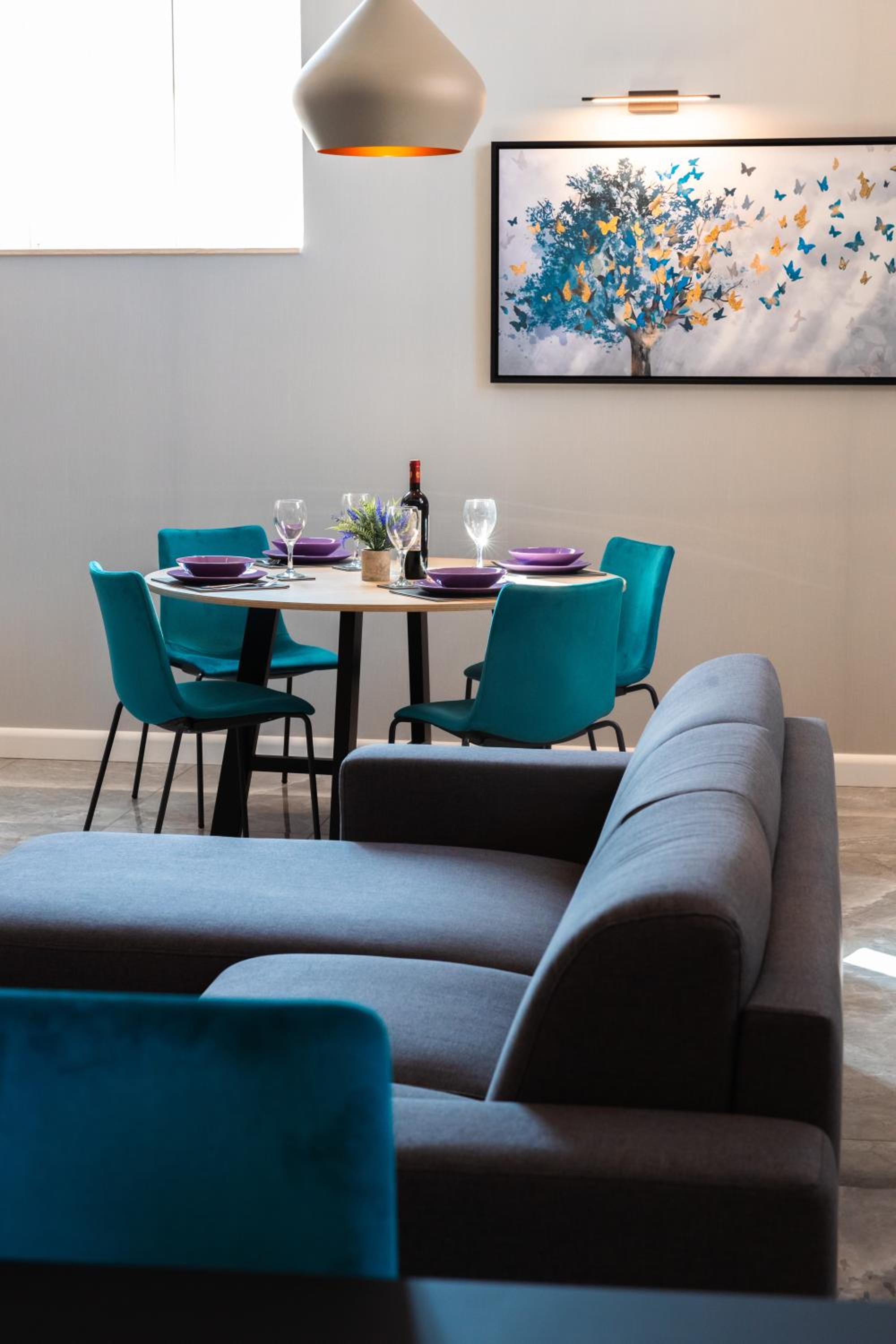 Florette Suite 2BR w Stunning Lounge Terrace by Arco Collection photo 3