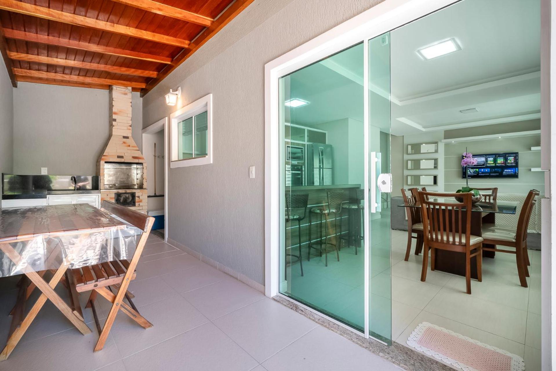 Apartamento duplex térreo com super SPA