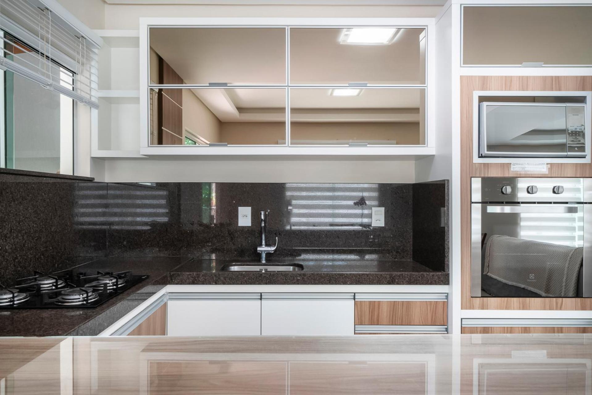 Apartamento duplex térreo com super SPA