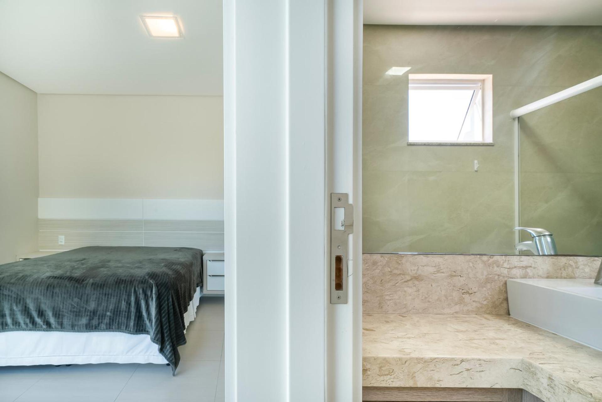 Apartamento duplex térreo com super SPA