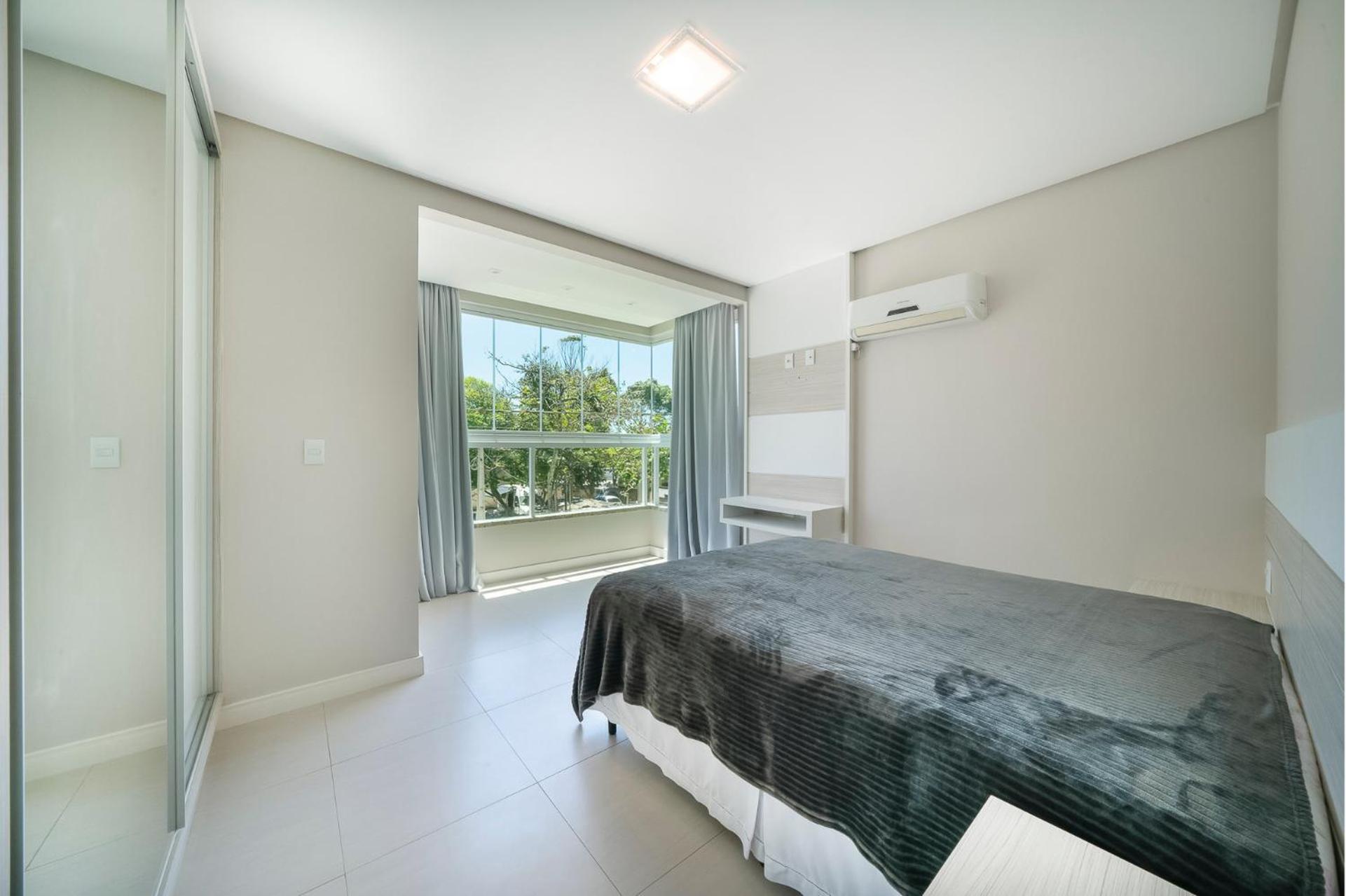 Apartamento duplex térreo com super SPA