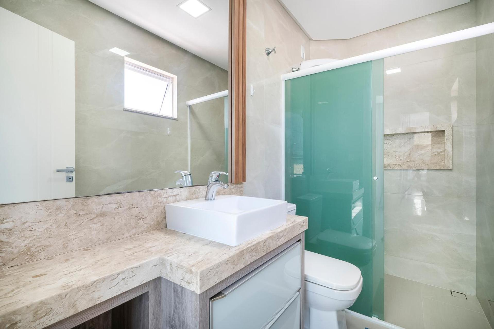 Apartamento duplex térreo com super SPA