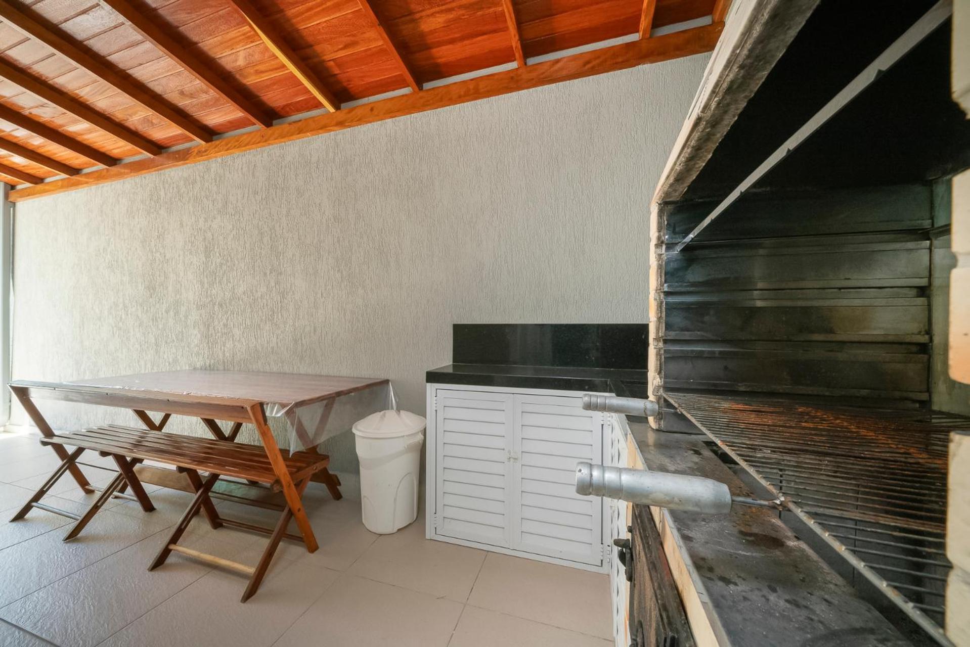 Apartamento duplex térreo com super SPA