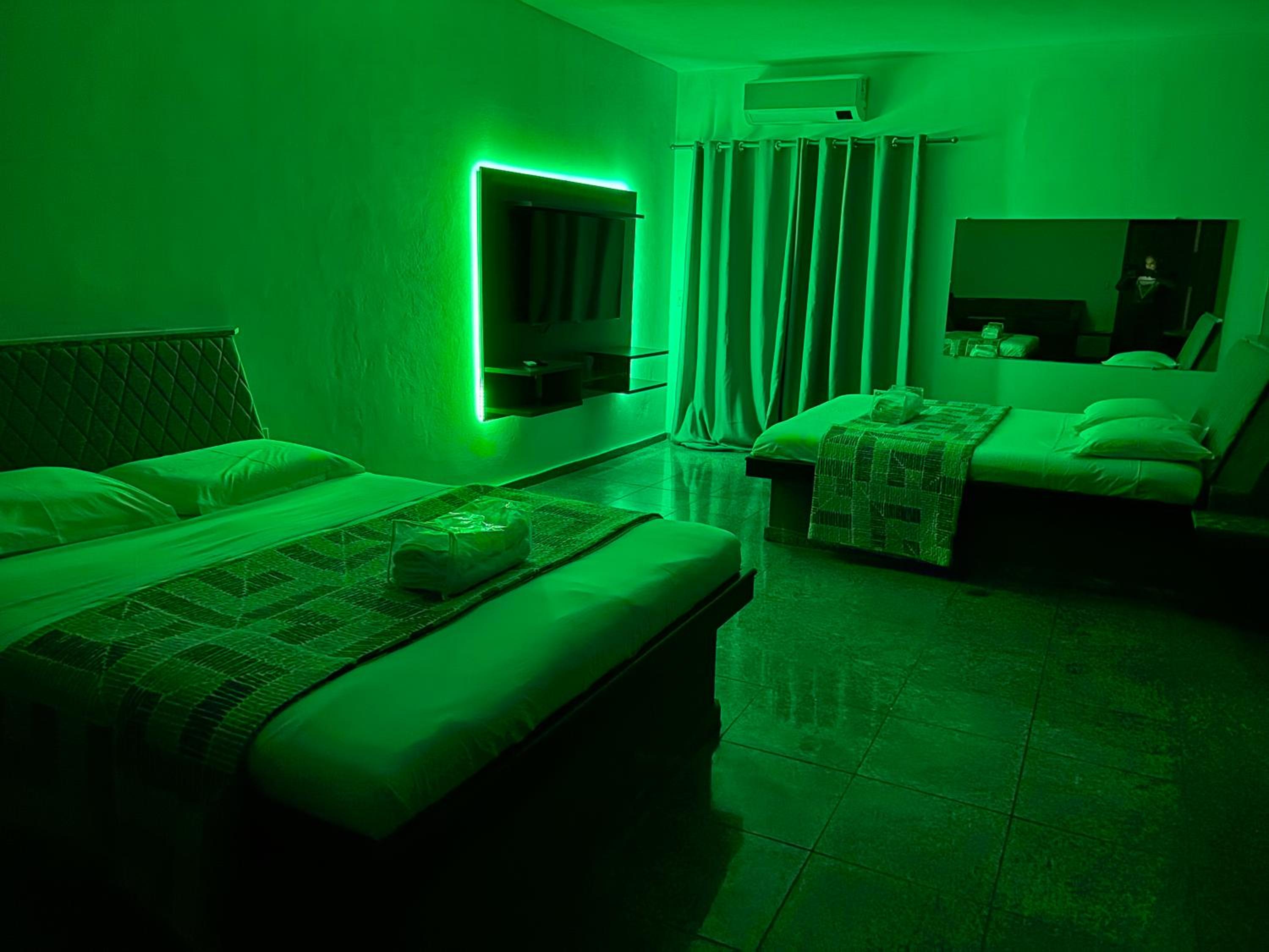 Gran Luha Motel, Hotel e Chalés
