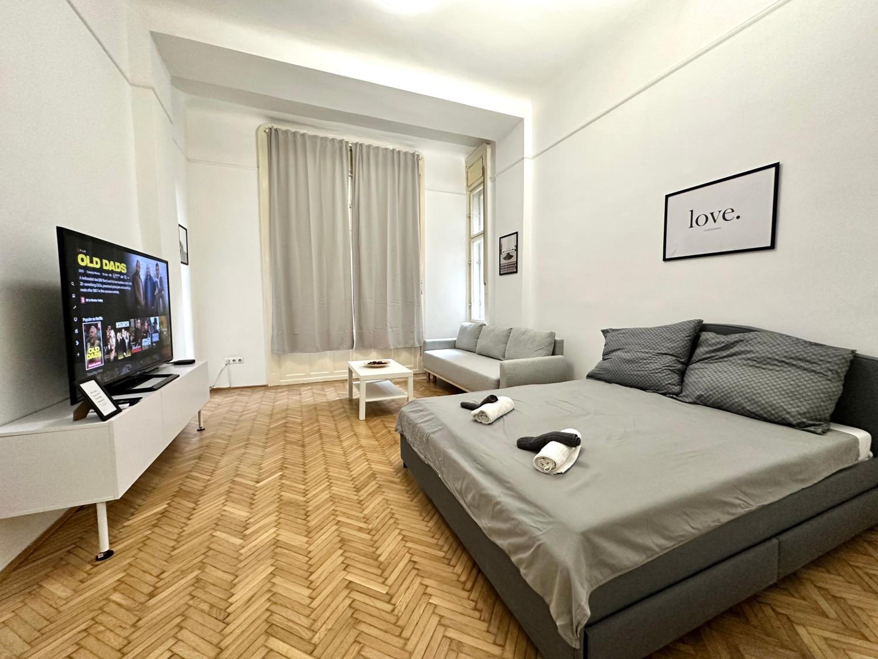 Prime Location Sip utca Budapest view 5