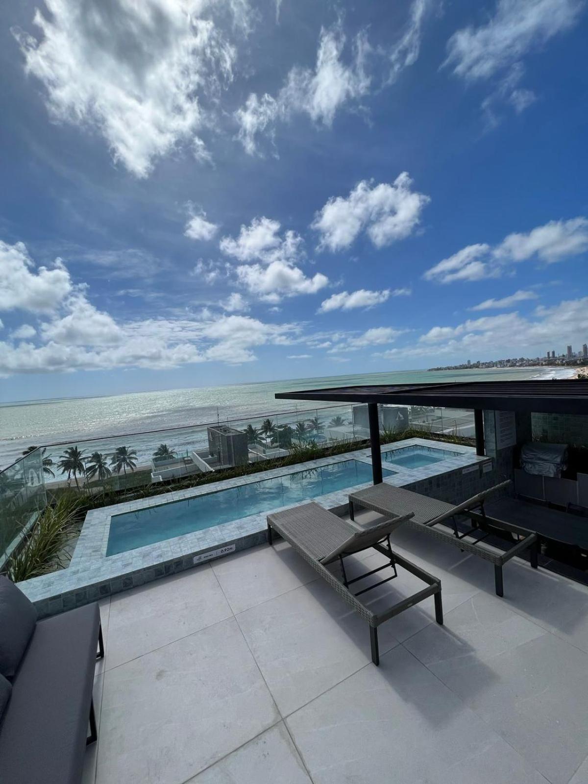 Loft Luxo para 4 pessoas vista mar