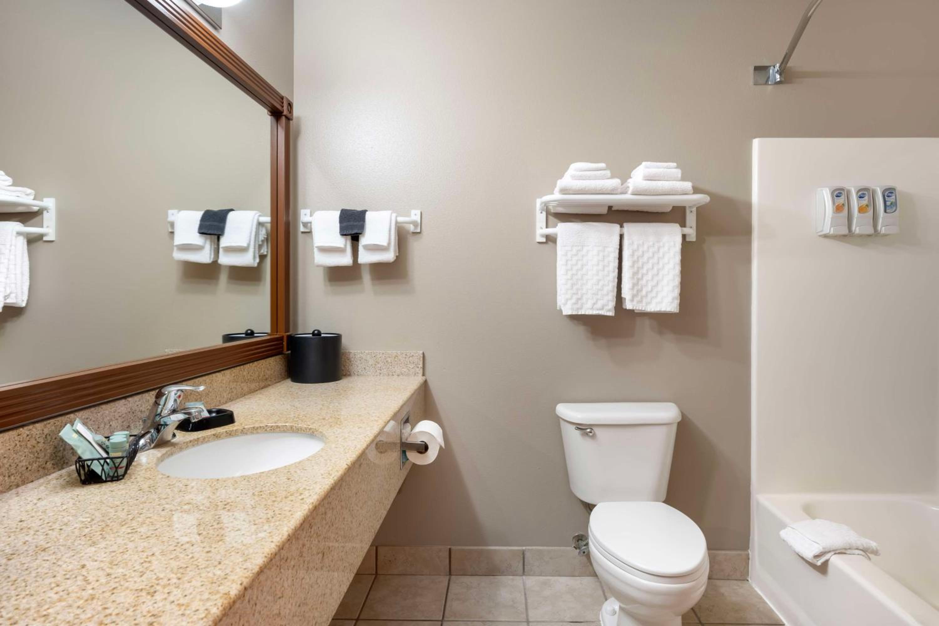 Best Western Wheatland Inn