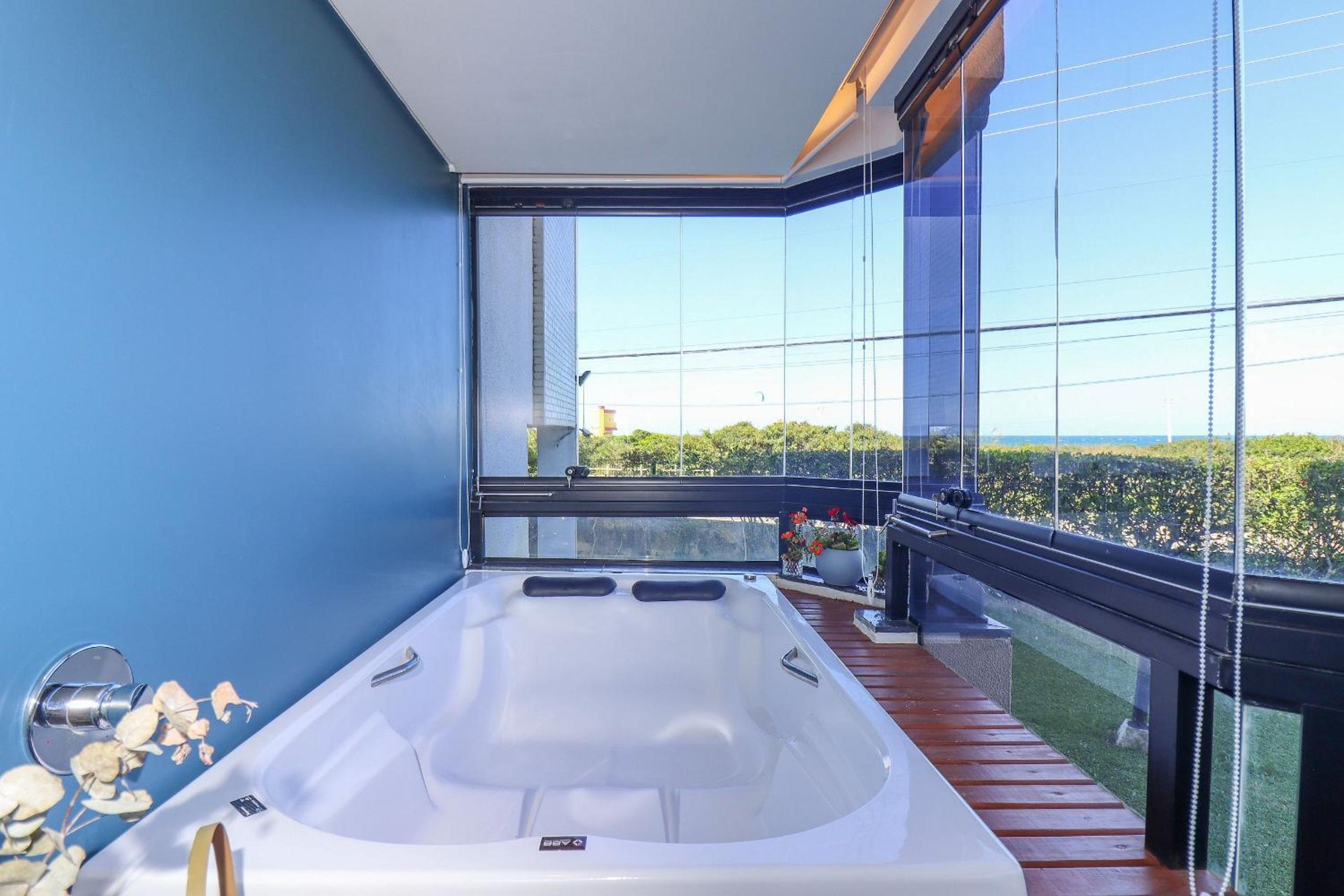 Extraordinary 03 bedrooms sea view - AQ01I