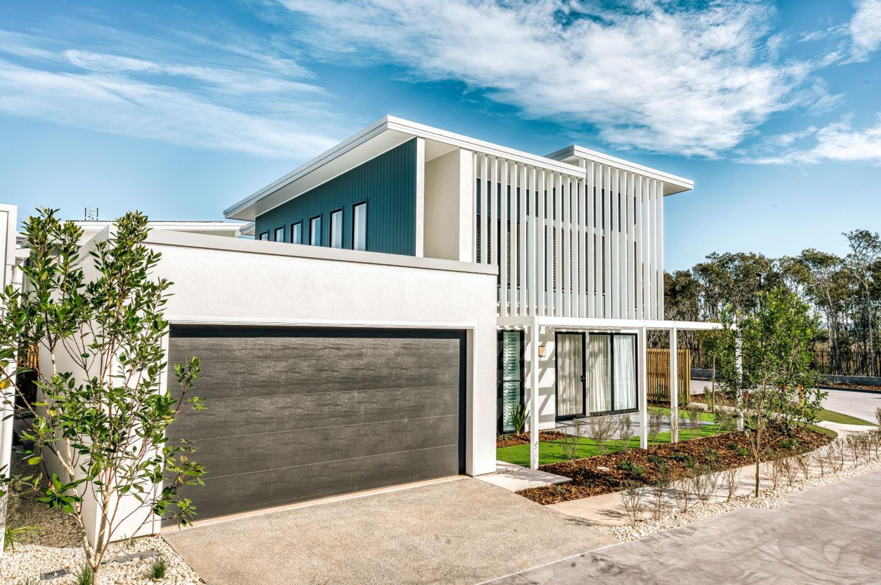 Essence Peregian Beach Resort - Lily 4 Bedroom Luxury Home with Private Pool