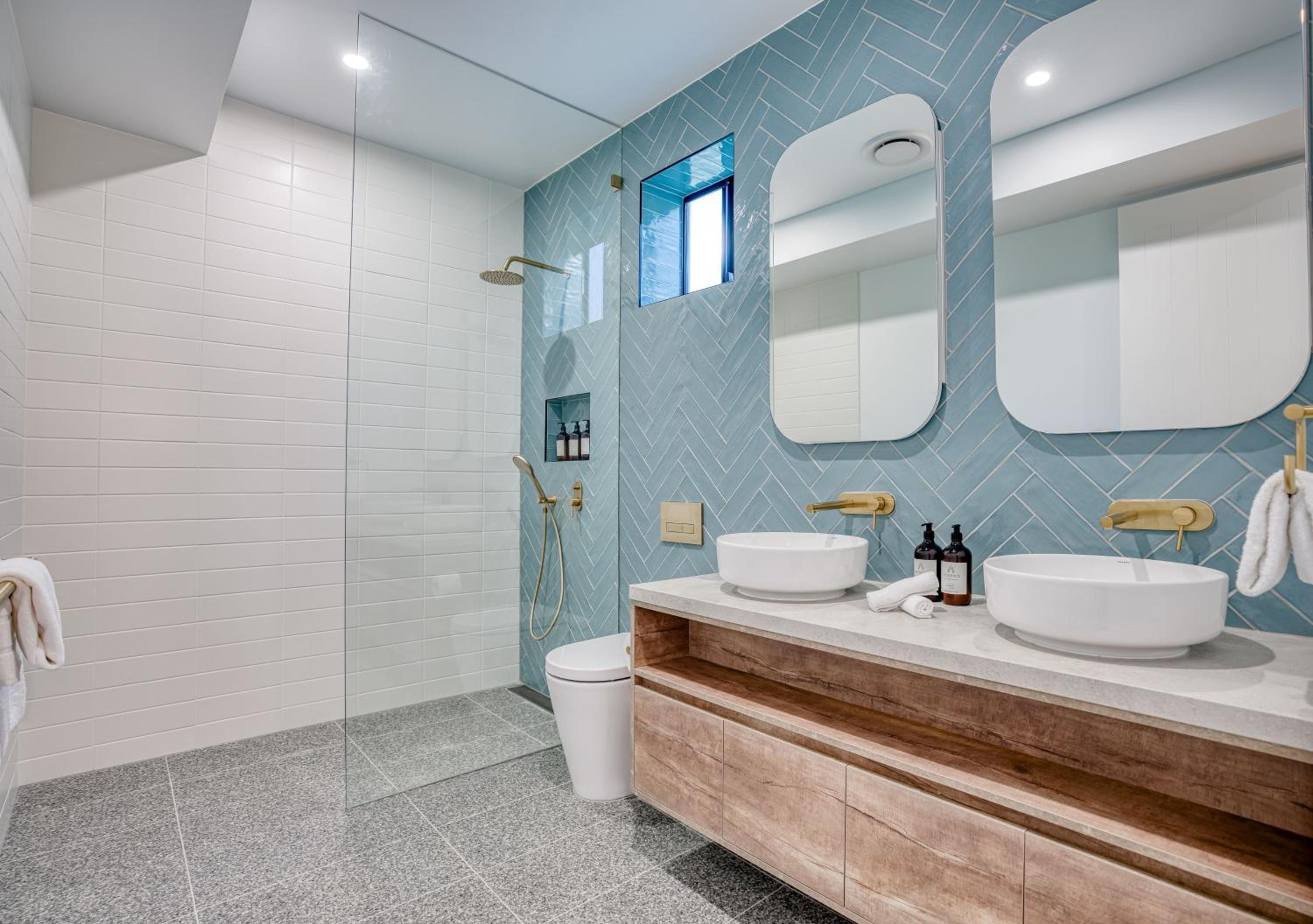 Essence Peregian Beach Resort - Lily 4 Bedroom Luxury Home with Private Pool