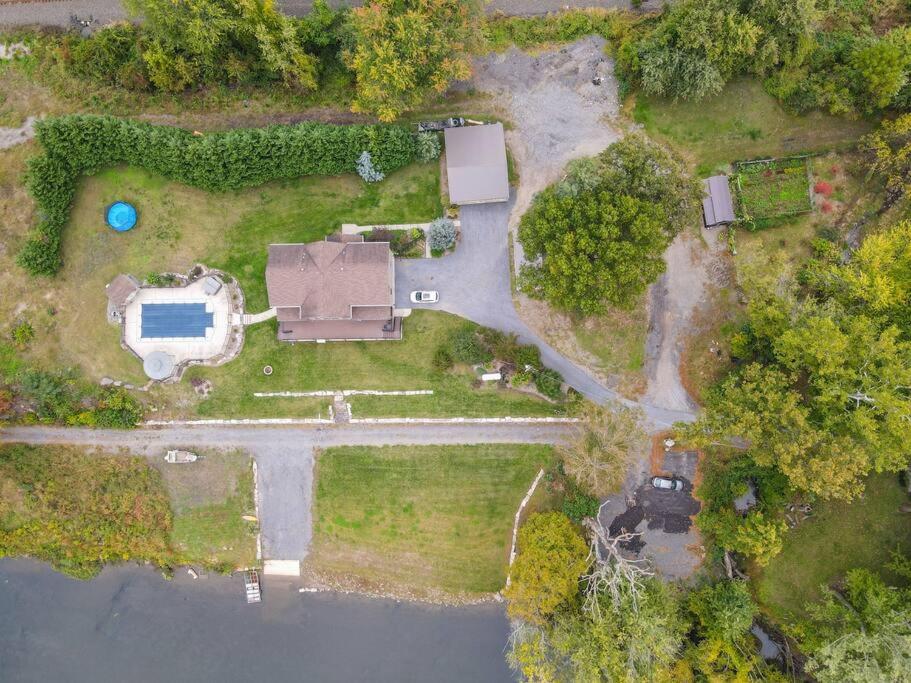 Stays @ Riverside Manor view 5