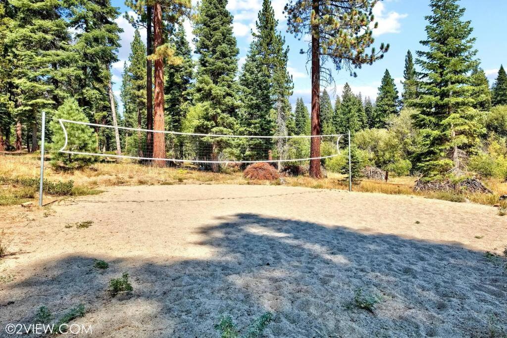 Alpine Escape: Tahoe Oasis Steps from Lake - Property Image 10