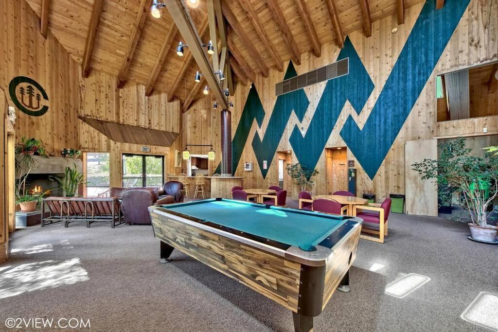 Alpine Escape: Tahoe Oasis Steps from Lake - Property Image 1