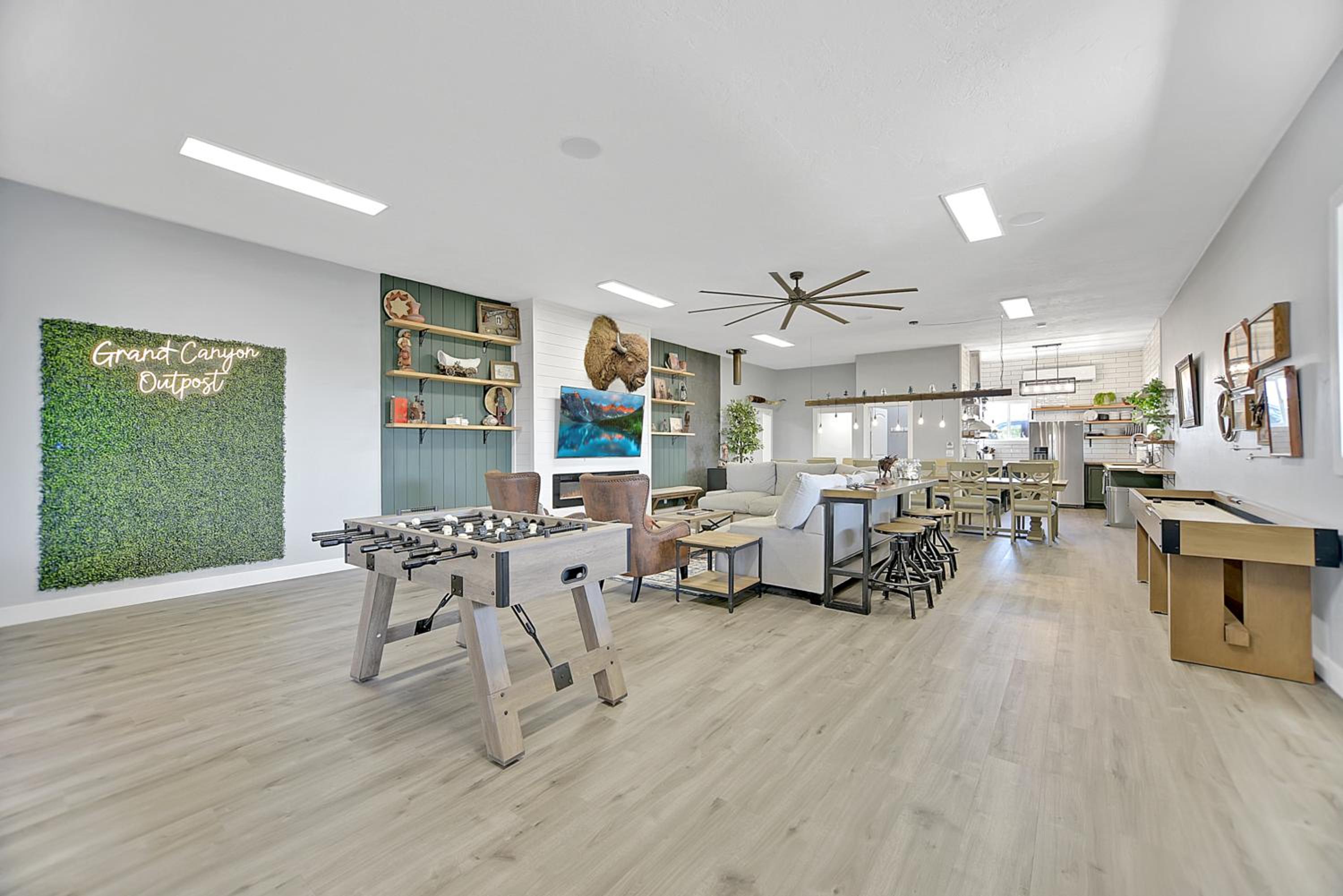 8BR Grand Canyon Ranch - Sleeps 22 - Property Image 30