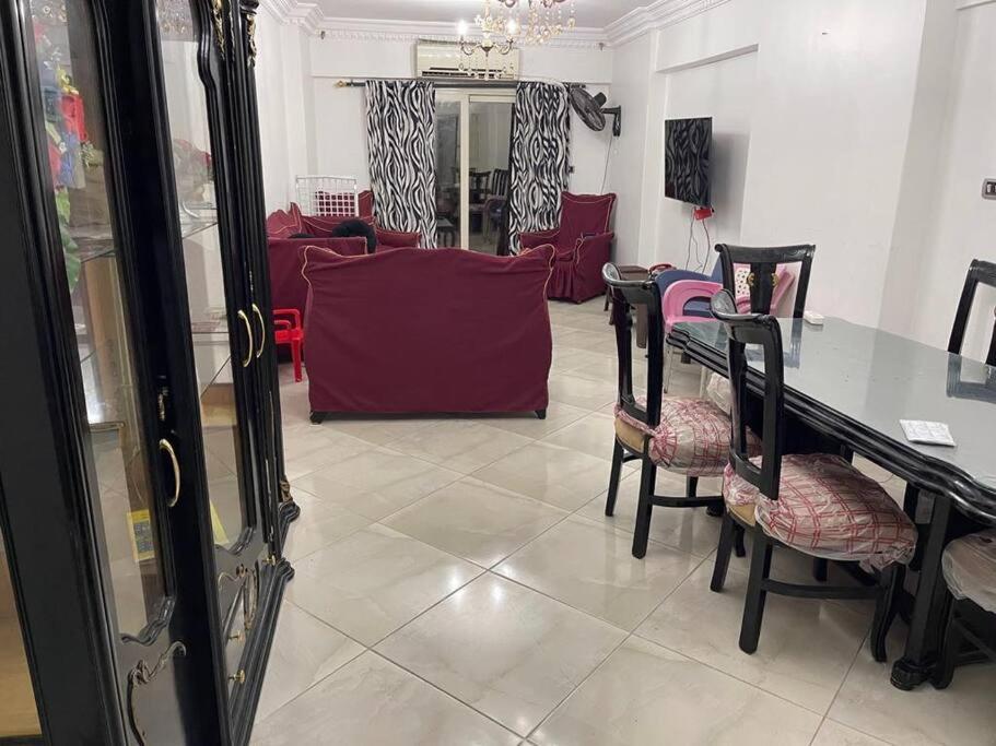 3 Bedroom walk to beach view 4