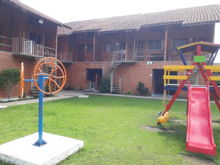 Apto Chocolate Maranduba Ubatuba