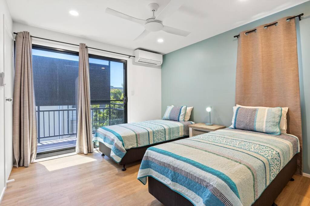 Bay Shore Villa