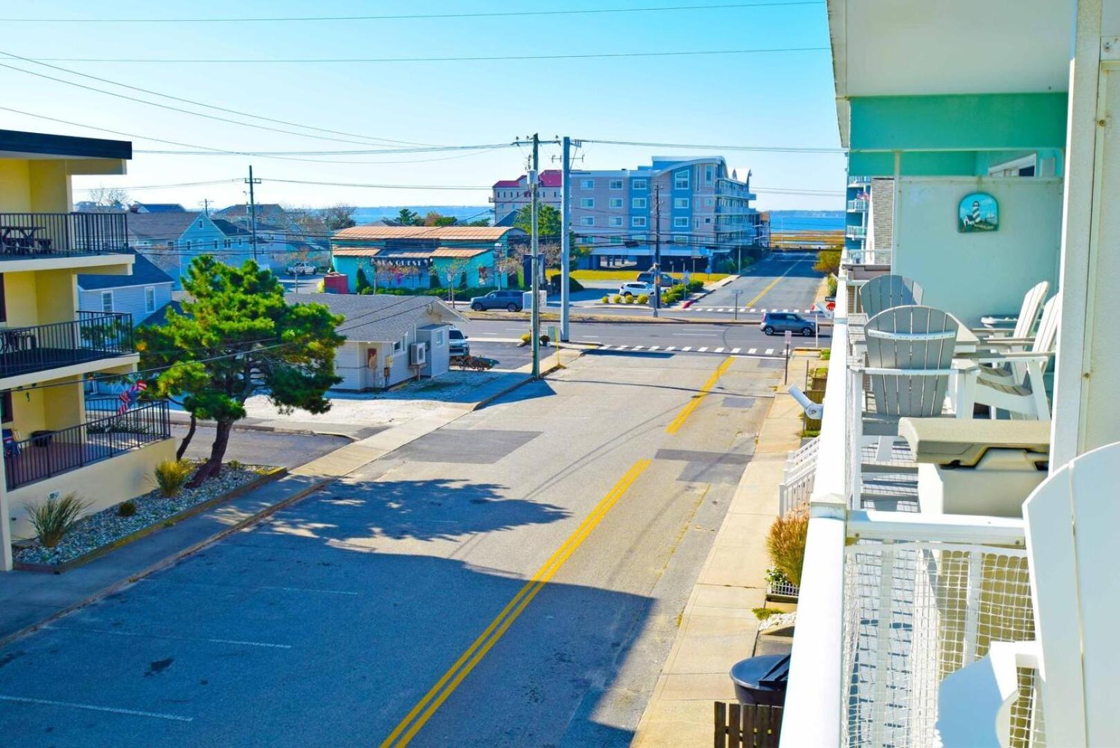 Surfwood 203 condo view 4