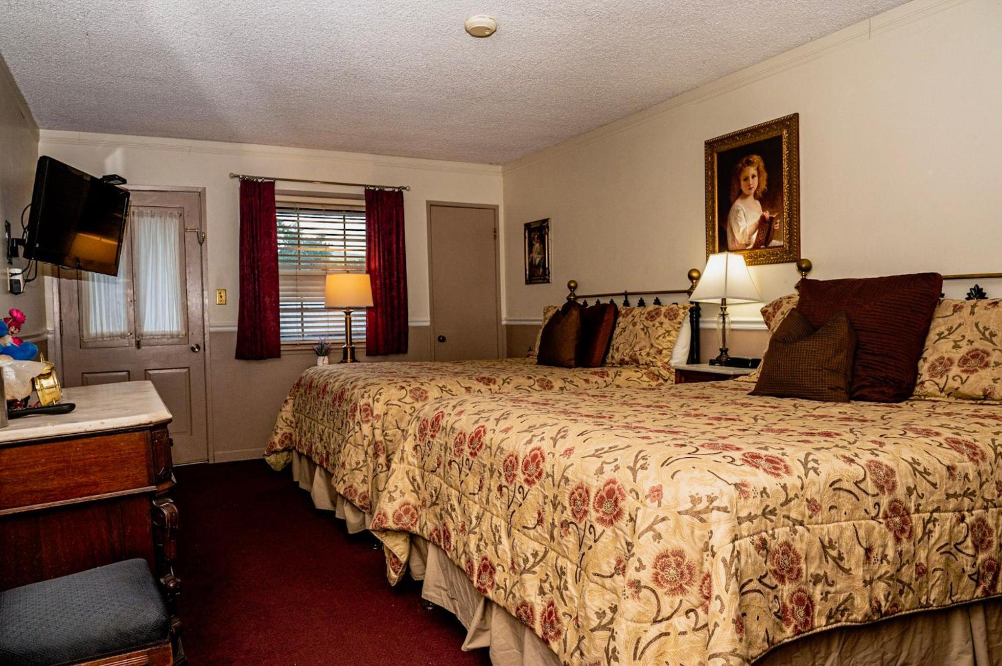 Gunn House Hotel