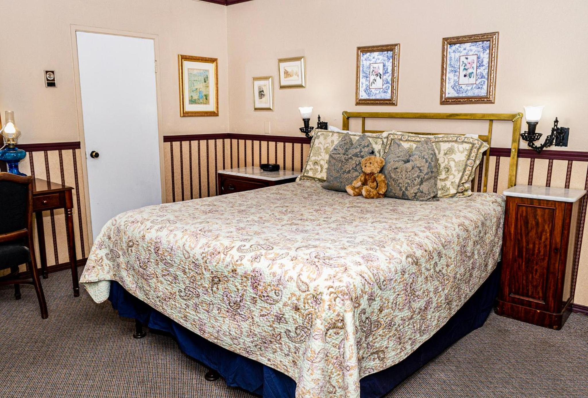 Gunn House Hotel