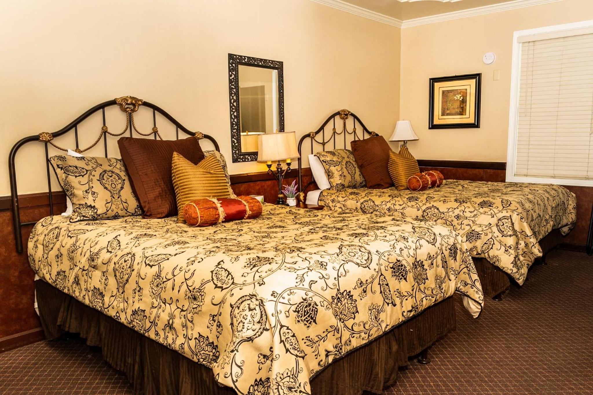 Gunn House Hotel