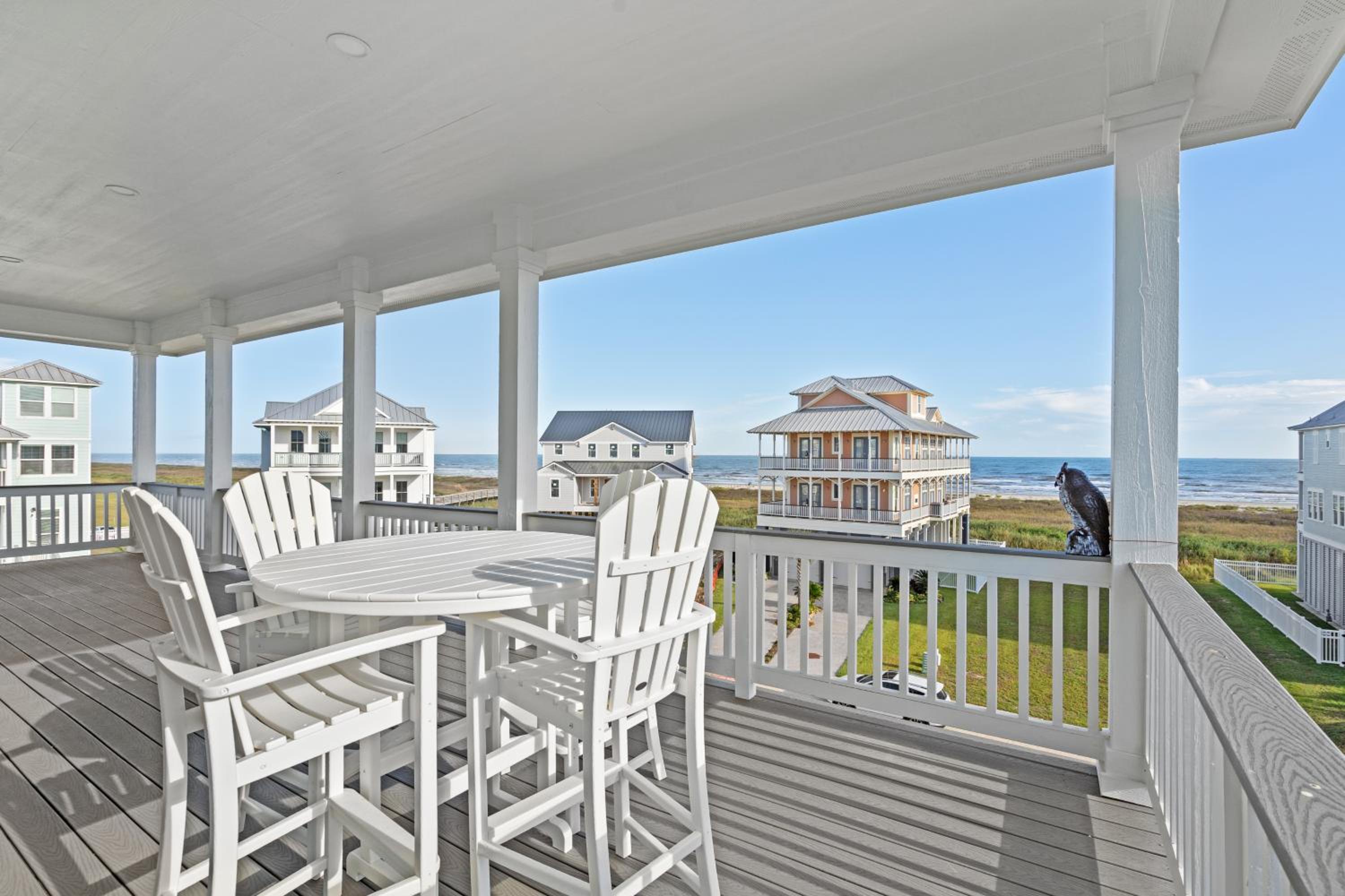 Beach view, prime location, EV charger, 6 parking