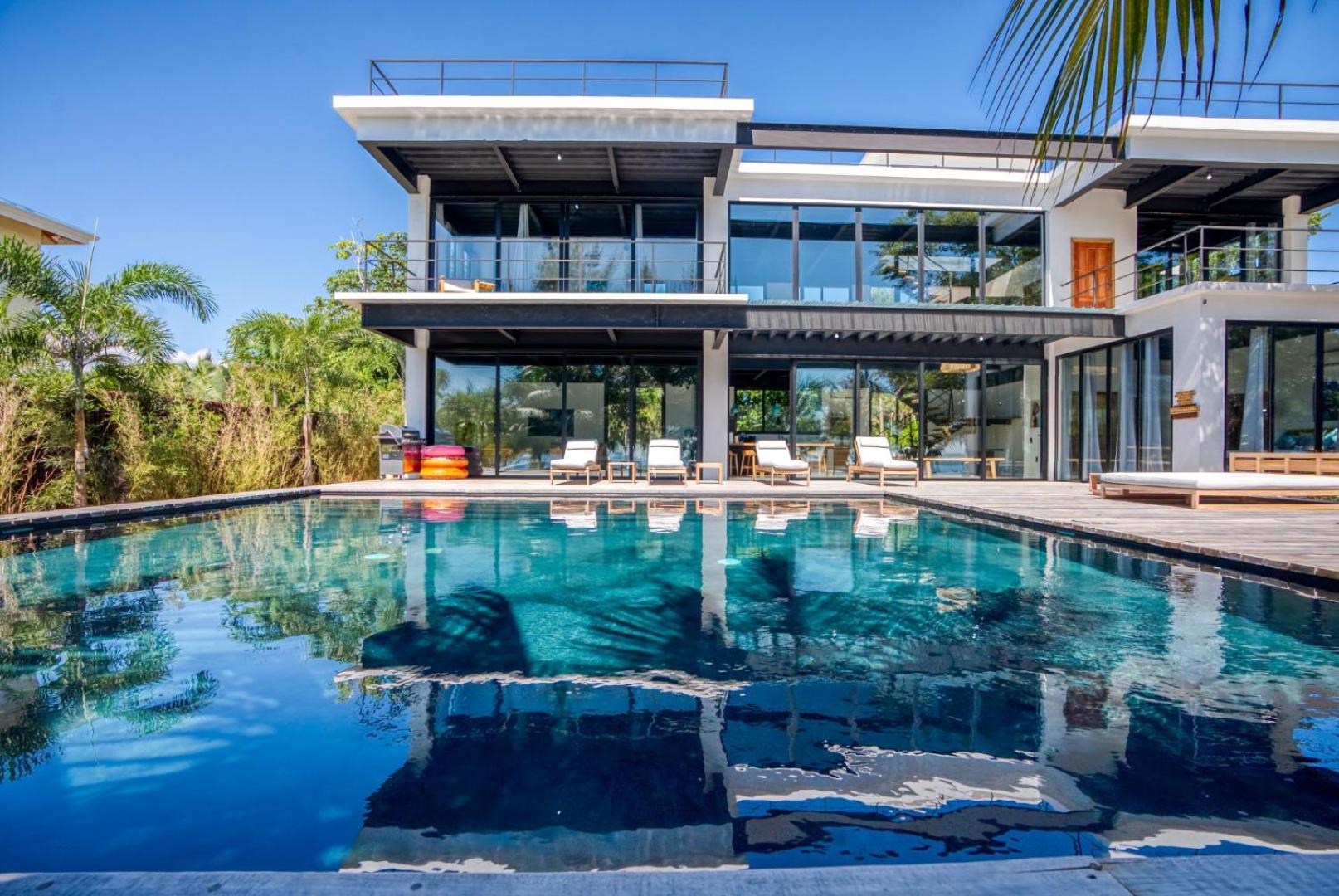 Balam Beach Villa - Modern 4Bed Oceanfront w Pool