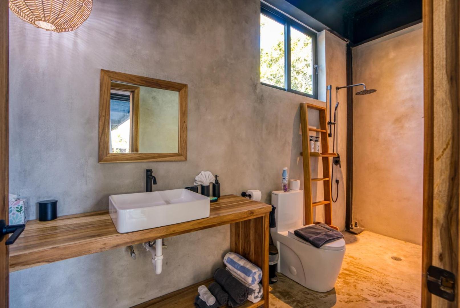Balam Beach Villa - Modern 4Bed Oceanfront w Pool