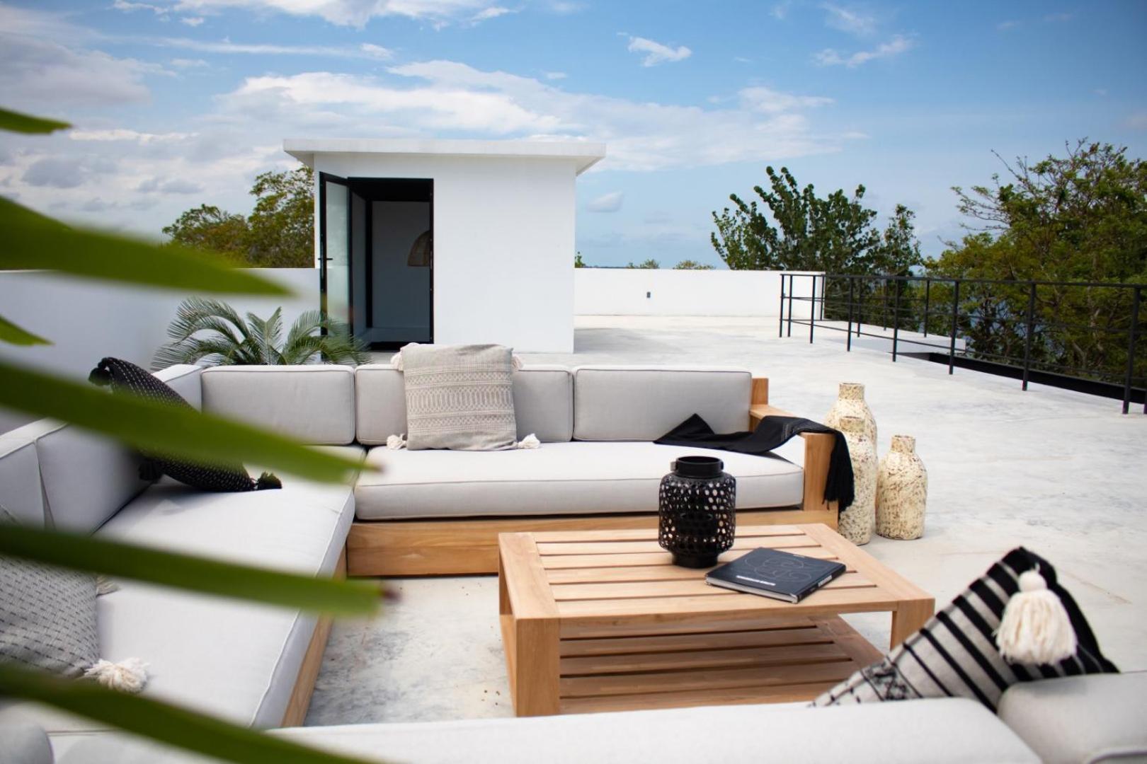 Balam Beach Villa - Modern 4Bed Oceanfront w Pool