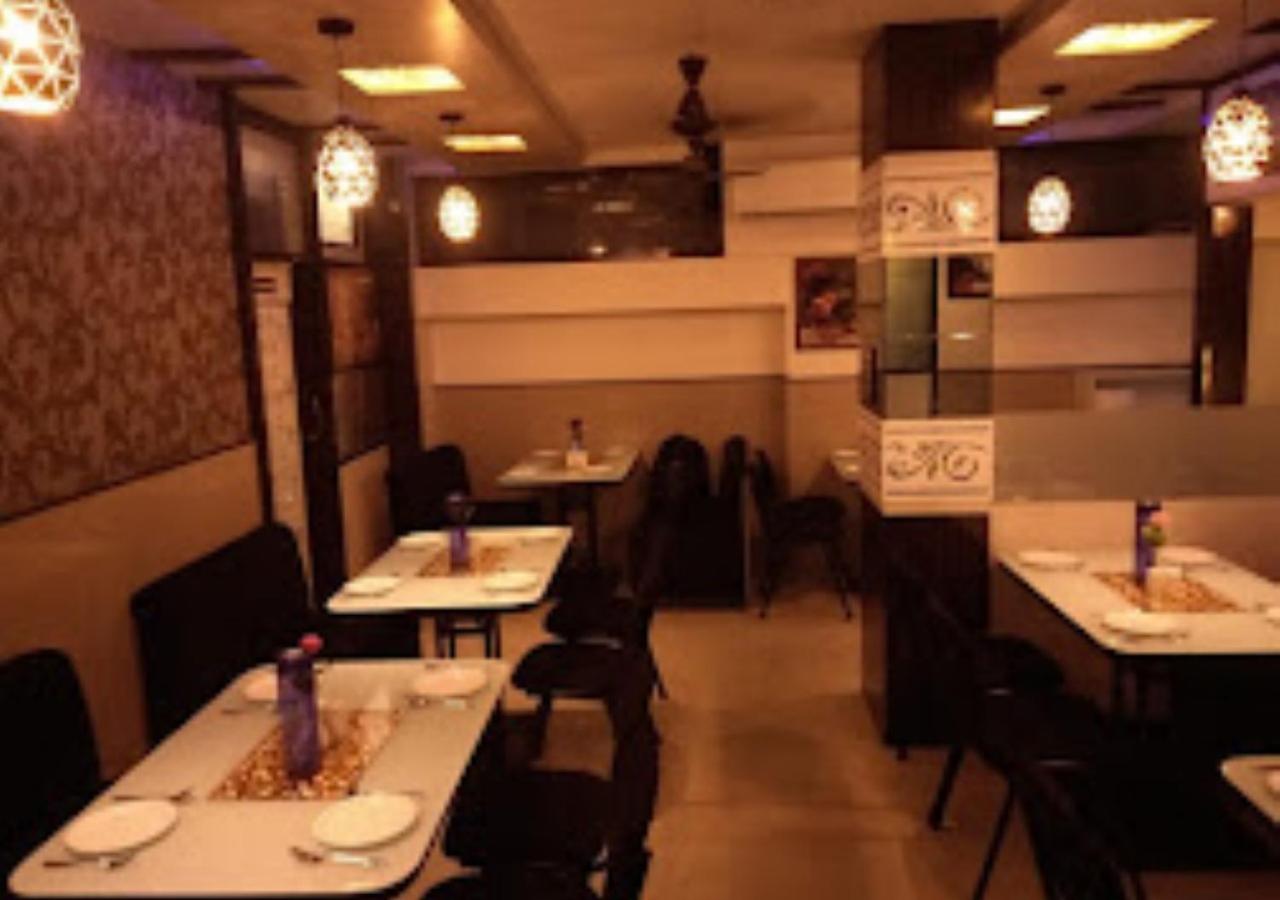 Food & Beverage