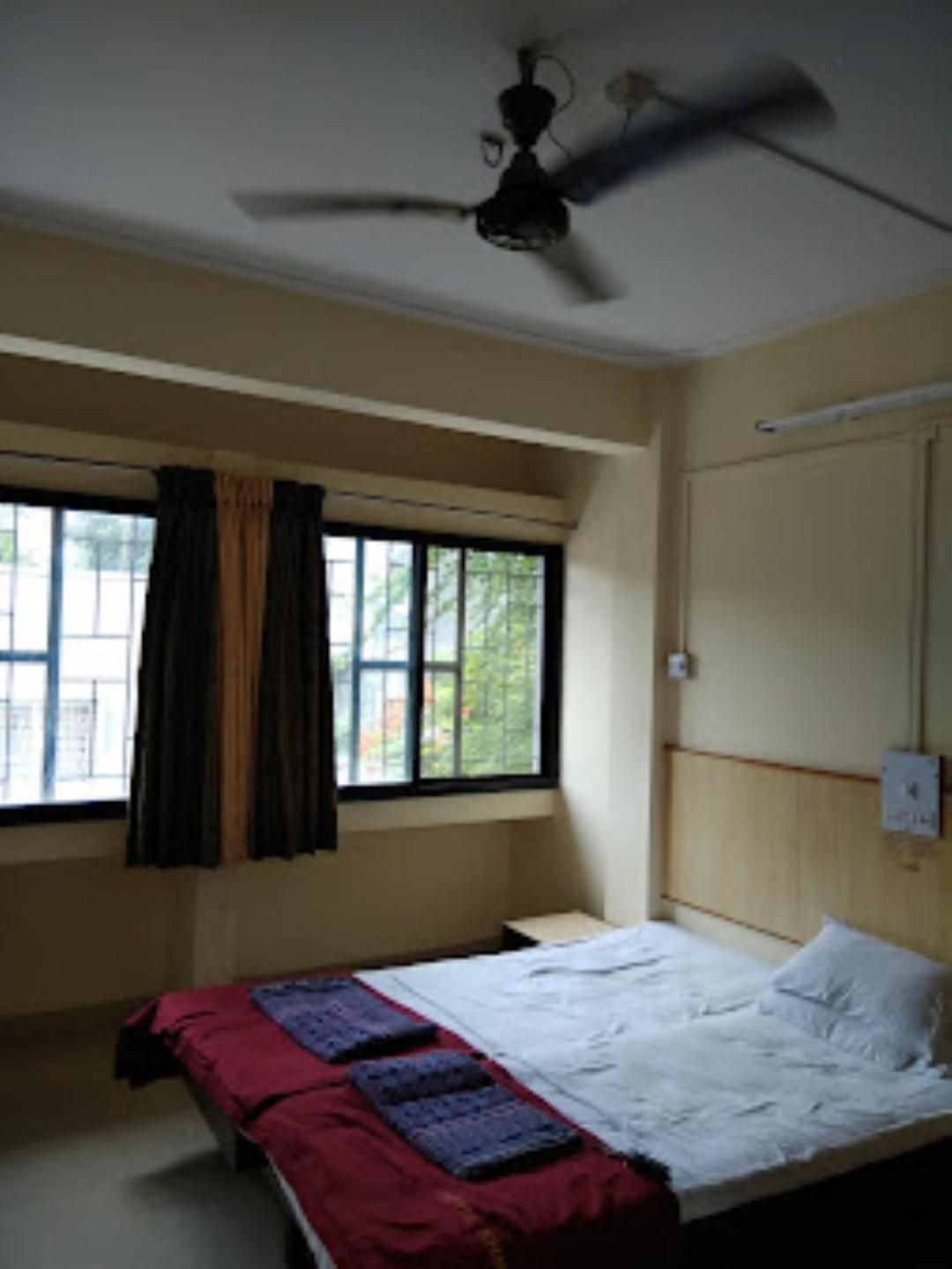 Photo 43
