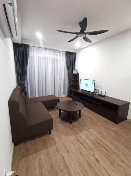 Brand New Apartment Kuching photo 1