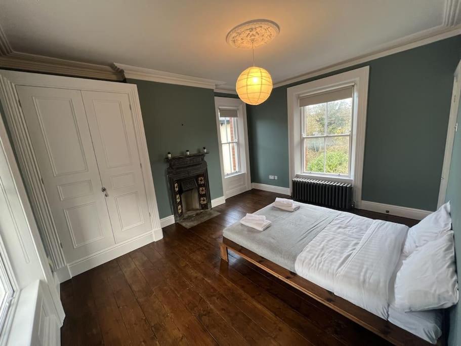 Tranquil Retreat in Historic Chapelizod