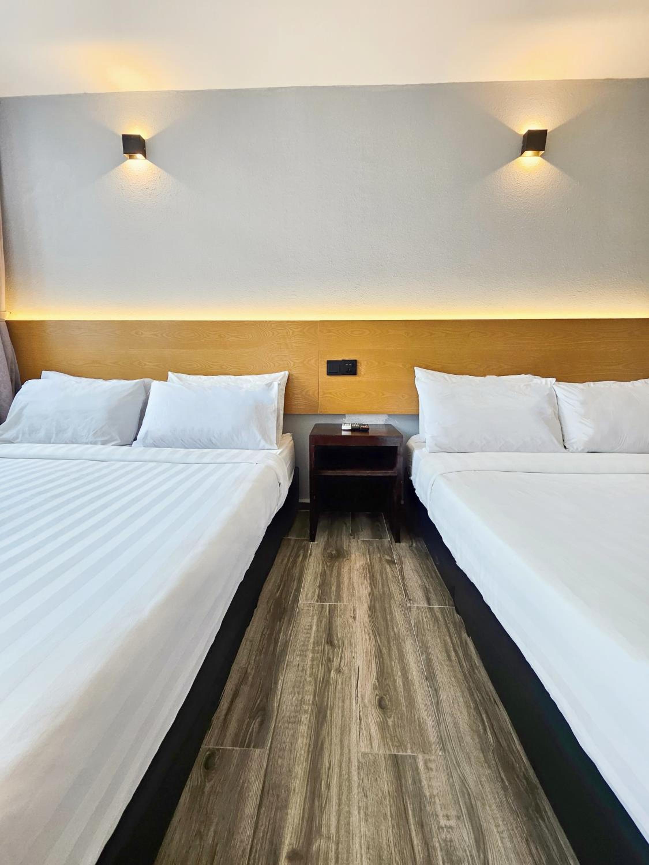 Georgetown Inn by Sky Hive photo 7
