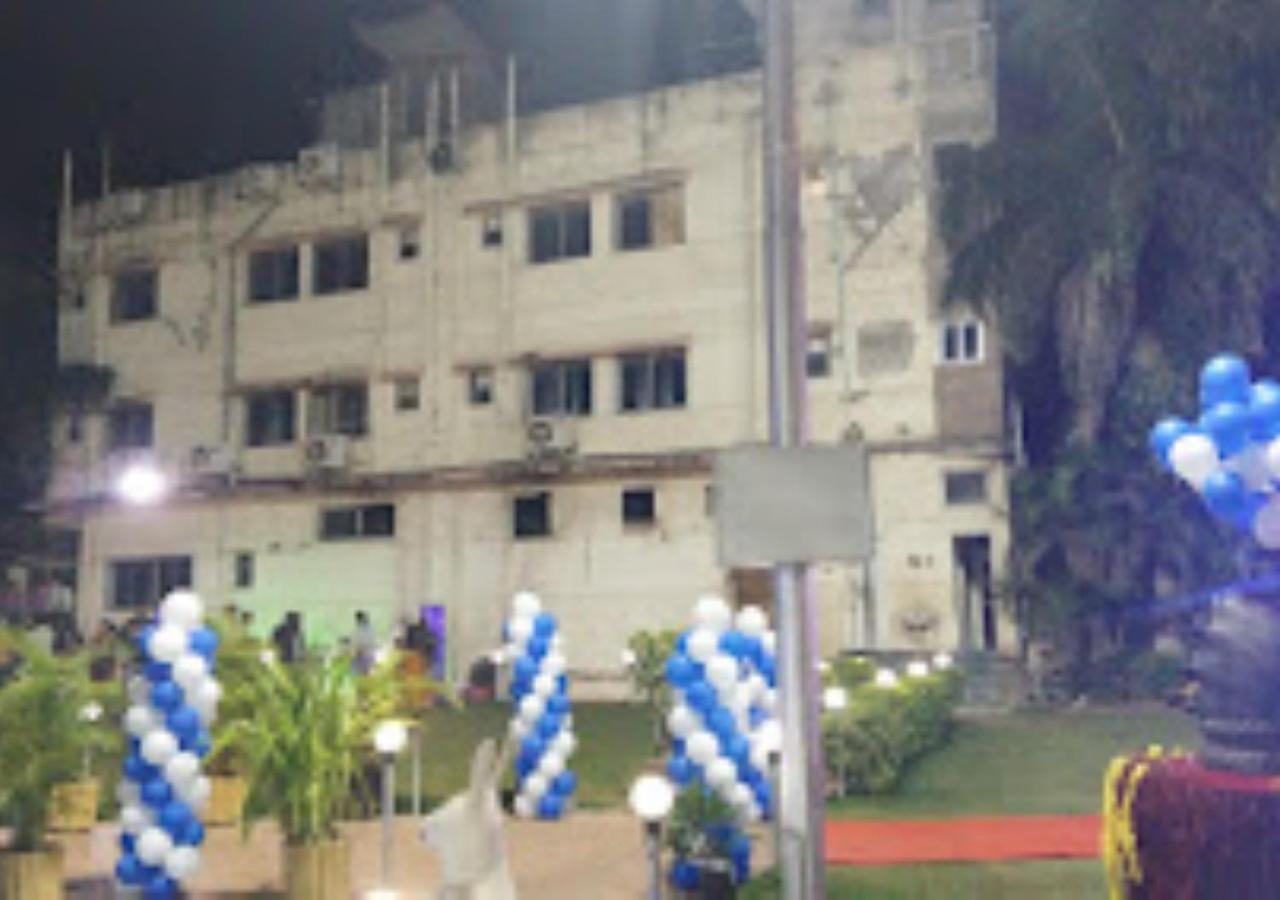 Hotel Blue Paradise Chandrapur