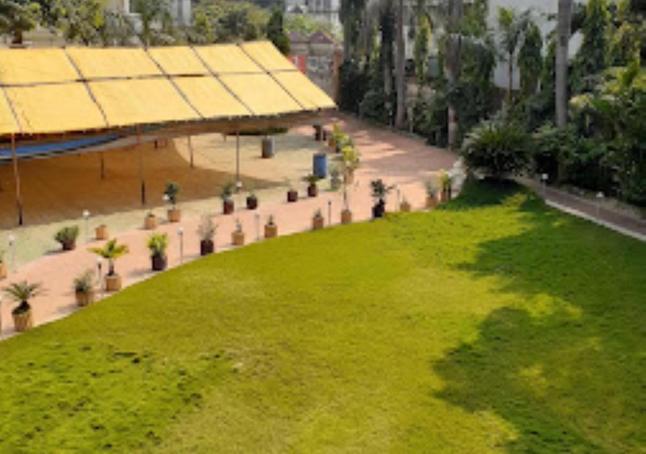 Hotel Blue Paradise Chandrapur