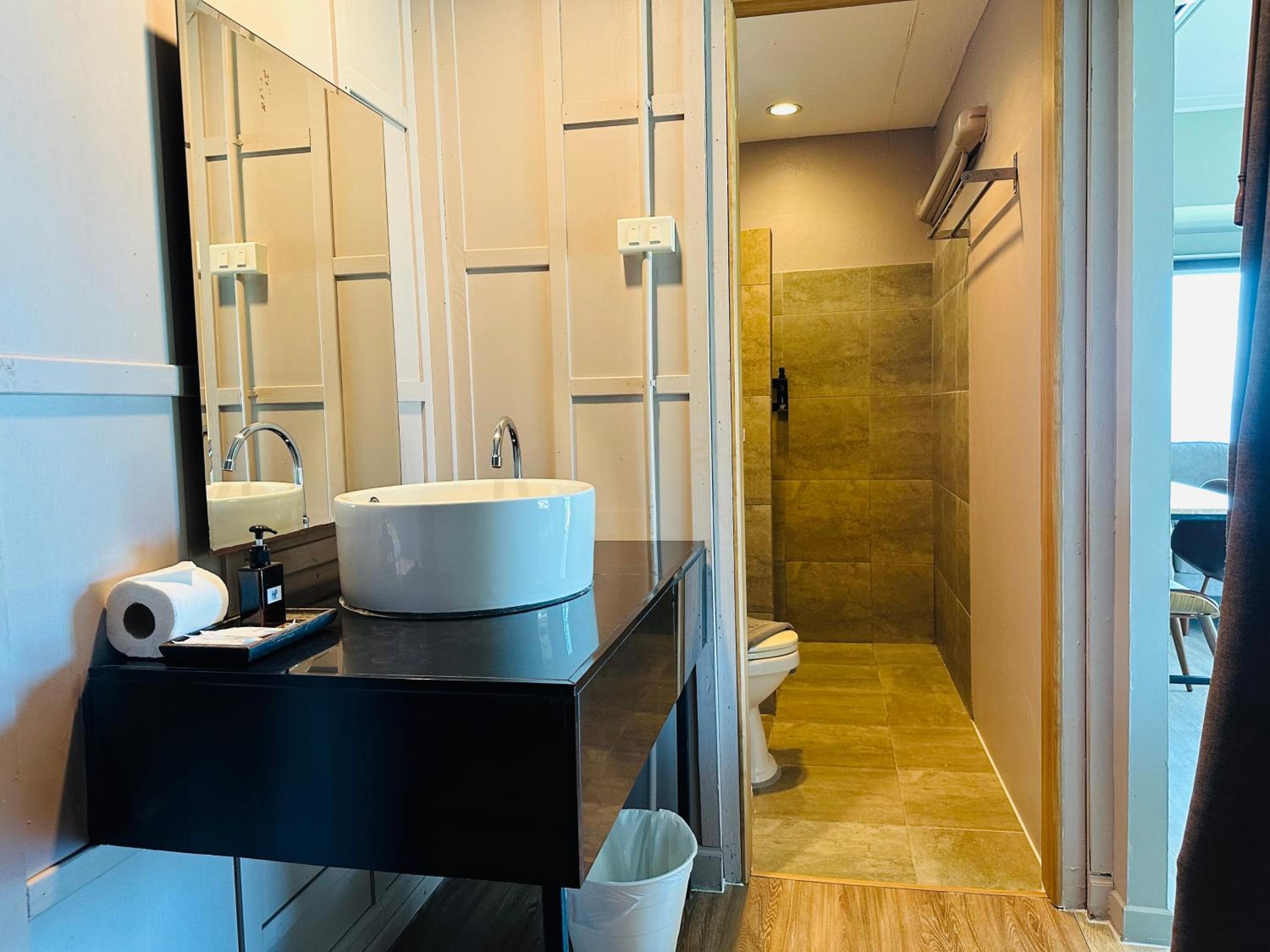 HIP Seaview Resort @ Phi Phi